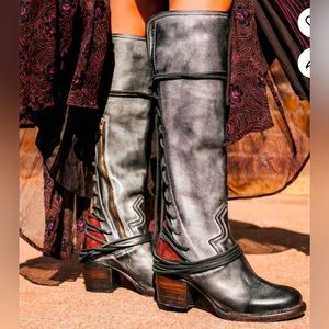 🦅FREEBIRD Coal Boots🦅